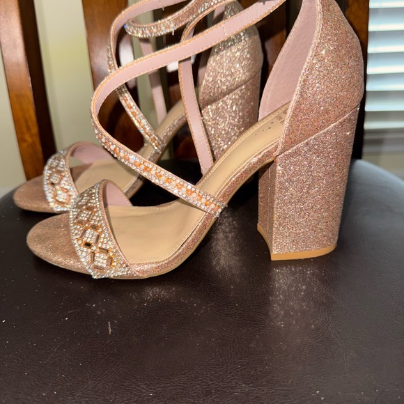 Gianni Bini Rose Gold Heels - Picture 2 of 4